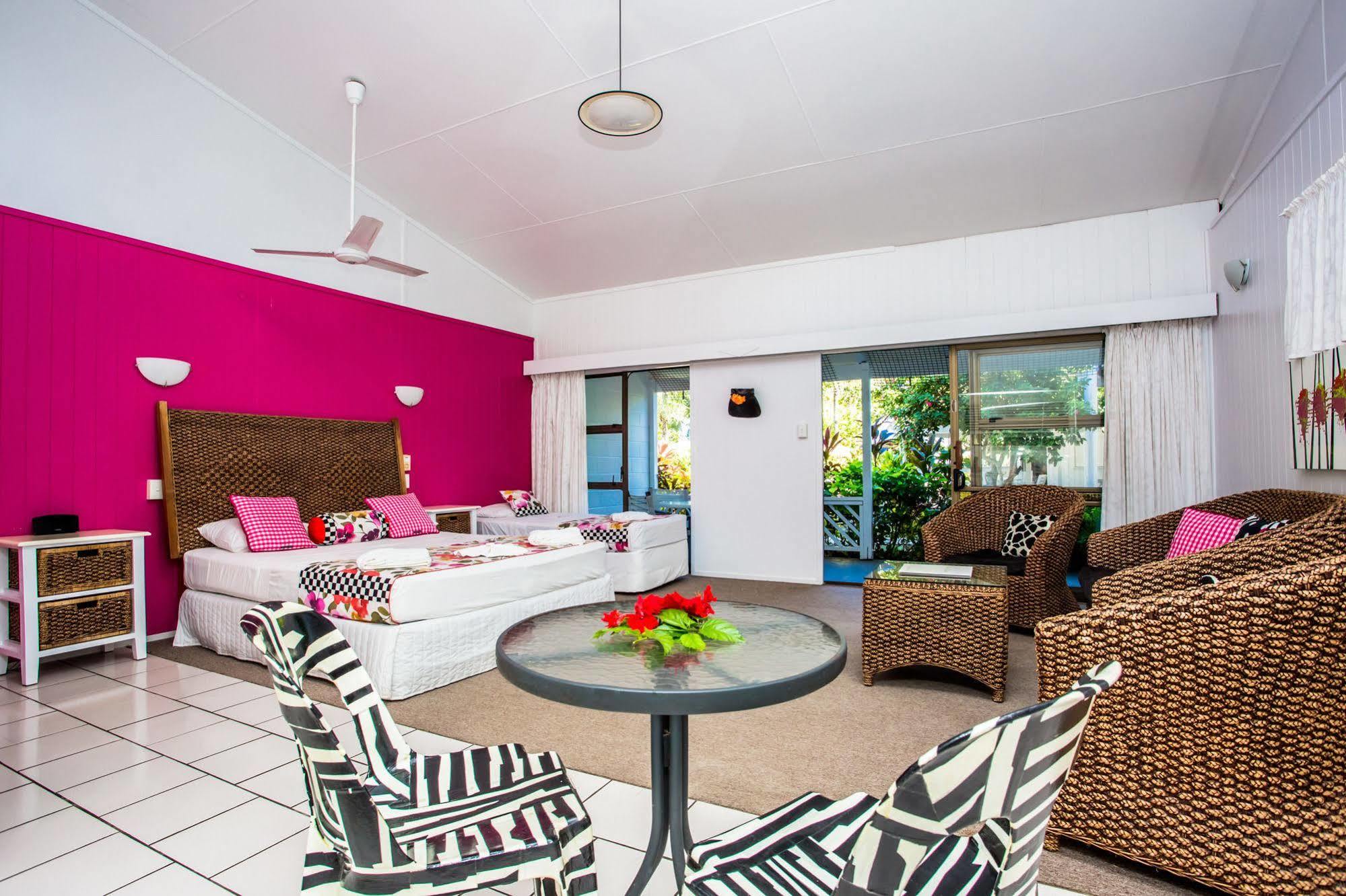 The Black Pearl Beachside Apartments Rarotonga Kültér fotó