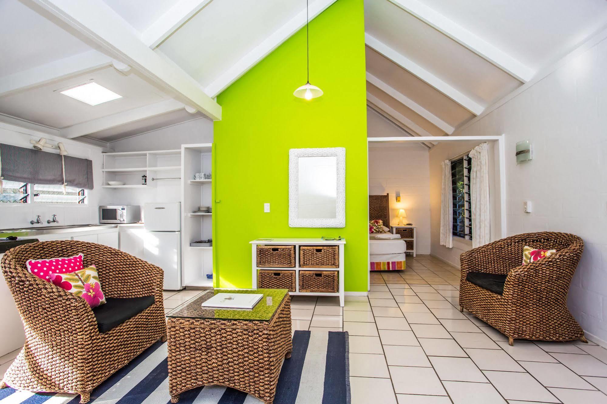 The Black Pearl Beachside Apartments Rarotonga Kültér fotó